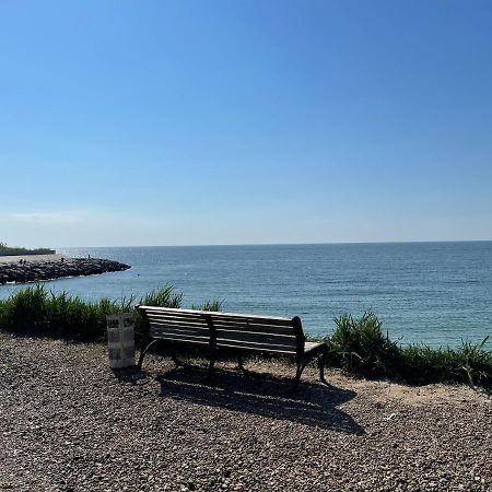 Уютная Квартира С Видом На Море Riviera City Apartment Fontanka Luaran gambar