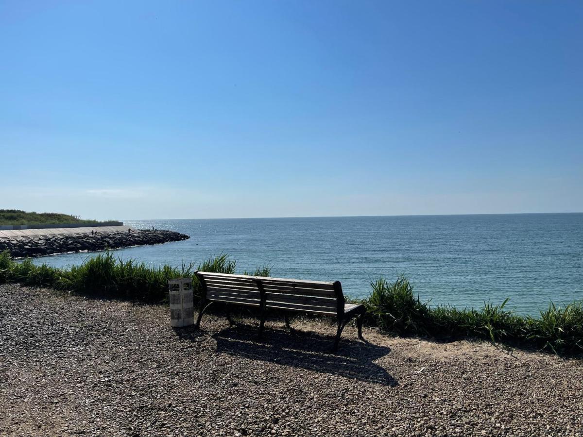 Уютная Квартира С Видом На Море Riviera City Apartment Fontanka Luaran gambar